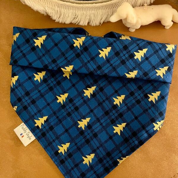 Bandana pour chien tartan bleu accessoire de noel